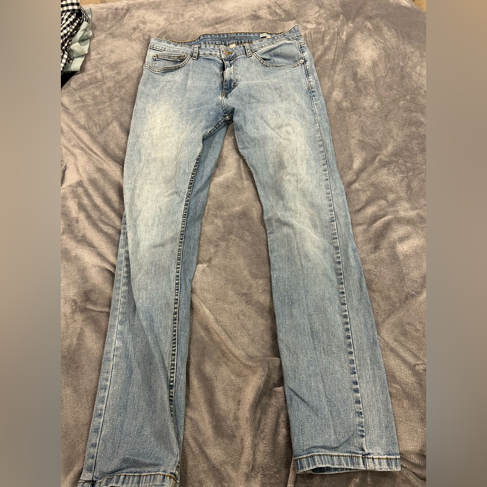 🌀 Calvin Klein Slim Straight Jeans - Light Wash (32x32)